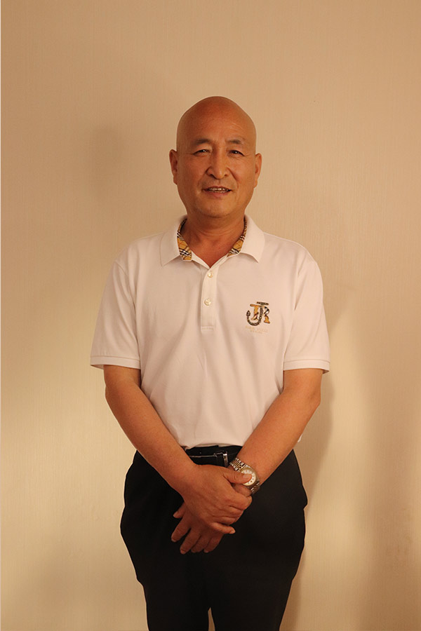 白水杨养民 本科学历，毕业于陕西师范大学